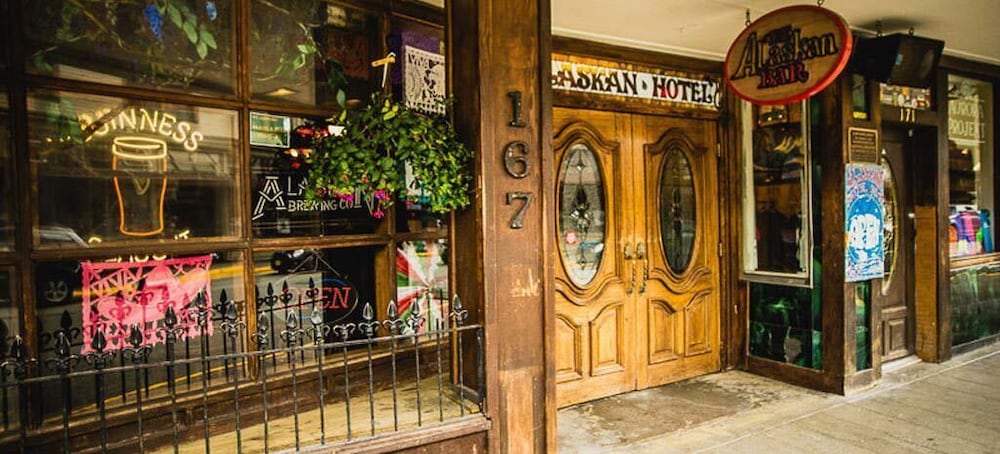 Alaskan Hotel and Bar - photo 94