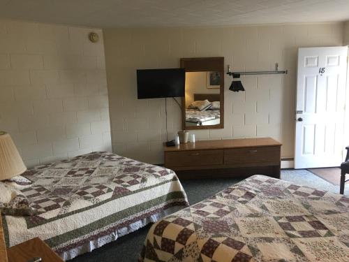 Belaire Motel - photo 14