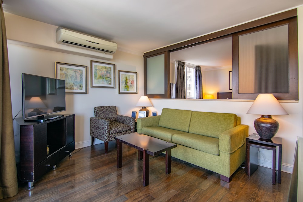 Regency on Beachwalk Waikiki by OUTRIGGER - photo 32