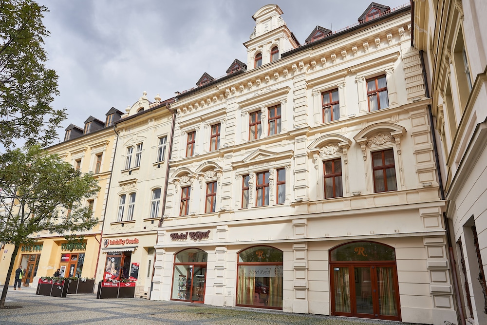 Hotel Royal — hotel in Chomutov