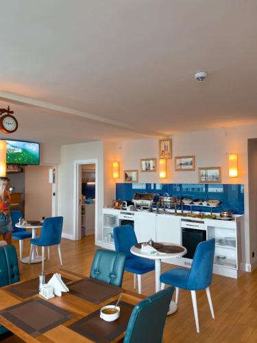 Sea Line Aparthotel & Batumi Beach Resort