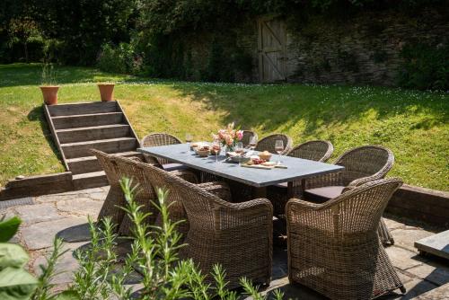 Maberly House — 4-Star Luxury Hotel in Dartmouth, United Kingdom