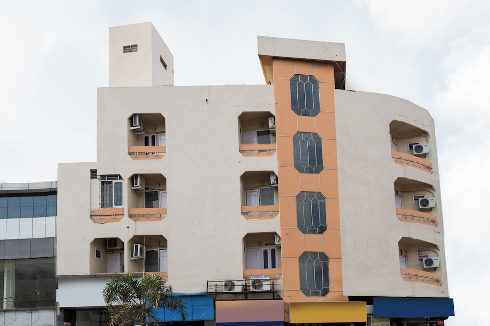 Hotel Galaxy - carbon neutral hotel in Indore