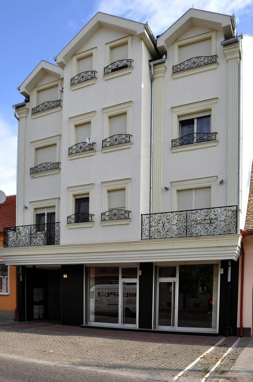 Apartments Soleado — 4-Star Luxury Hotel in Pancevo, Serbia