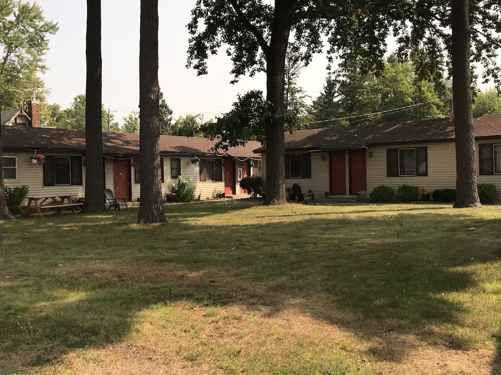 Pullman Motel - photo 25