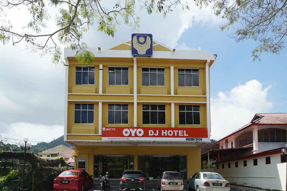 Oyo 44101 Hotel Dj Palace in Lumut, Malaysia