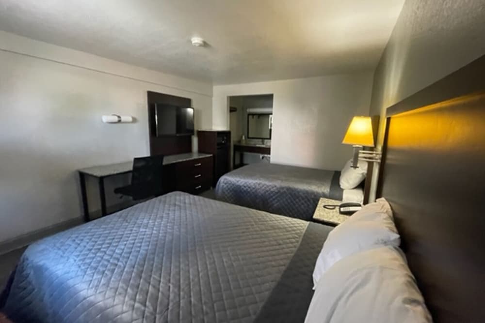 Western Inn Marietta - photo 4