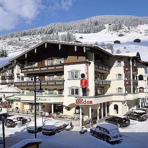Hotel Central Bar & Restaurant in Gerlos, Austria