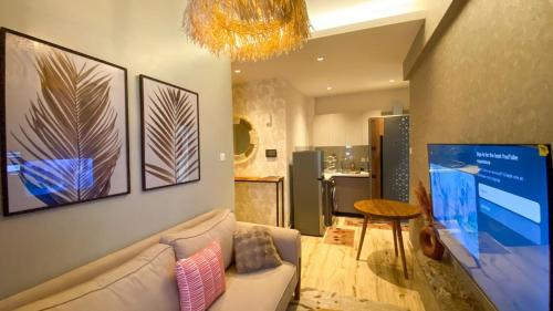 Modern Beautiful 1 Br apartment