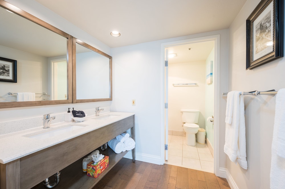 456 Embarcadero Inn & Suites - photo 22