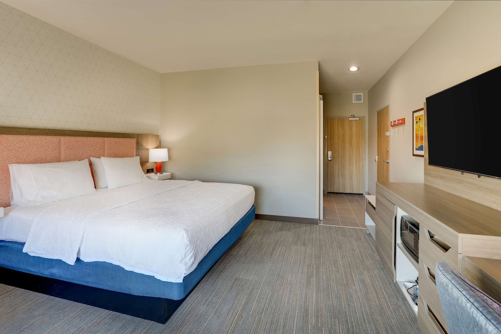 Hampton Inn & Suites Weatherford - photo 41
