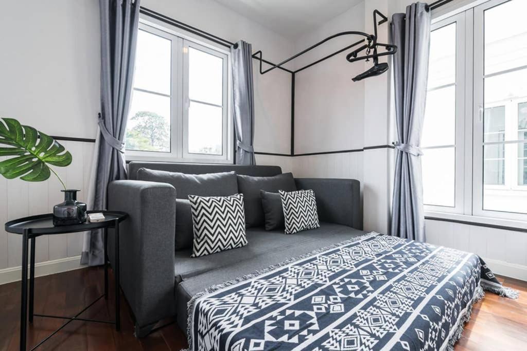 Miq Asoke202 Pool Villa Asoke Bts 16 Pax