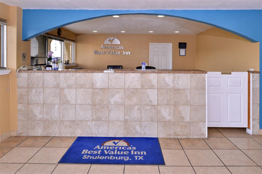 Americas Best Value Inn Schulenburg - photo 3