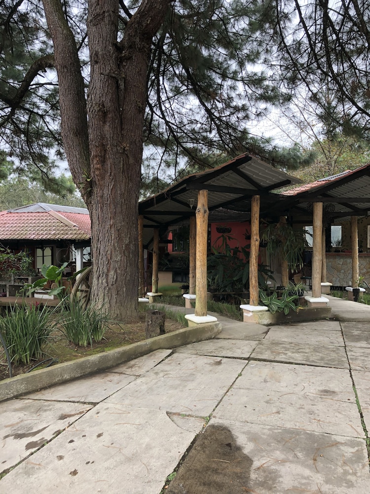 Bella Verapaz Hotel Y Restaurant in Santa Cruz Verapaz, Guatemala