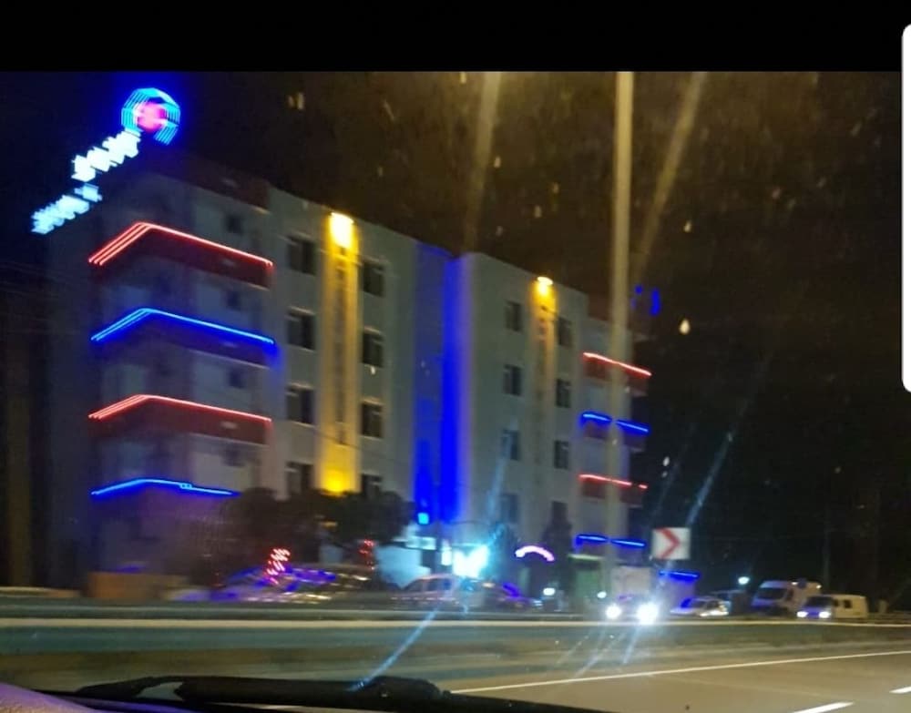 Sea Hotel — hotel in Arsin