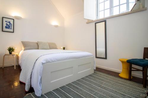 Cozy Apartment in Coimbra Historical Center — 4-Star Luxury Hotel in Coimbra, Portugal