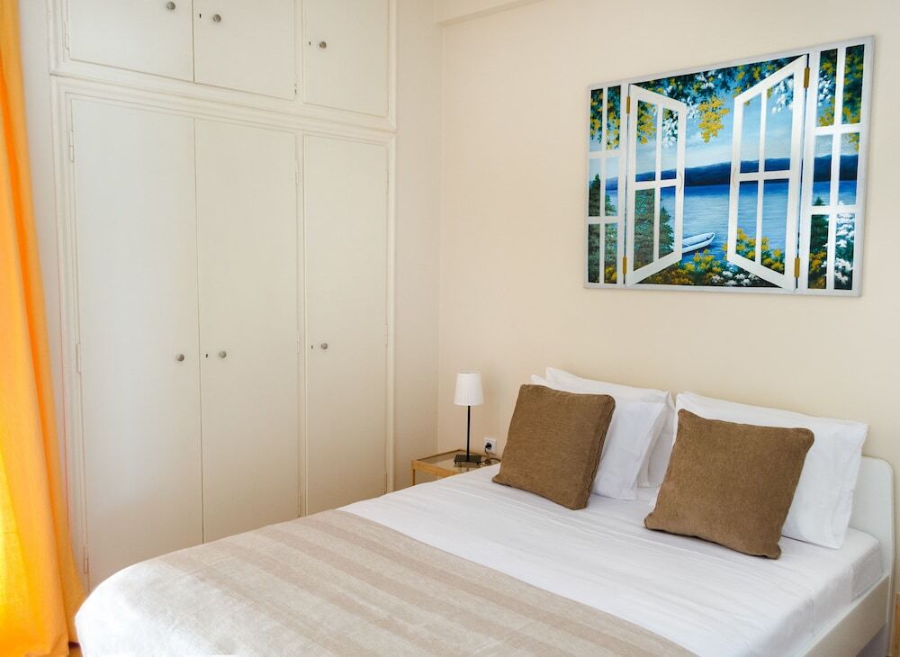 Do Disturb Apartment — 4-Star Luxury Hotel in Athens, Greece