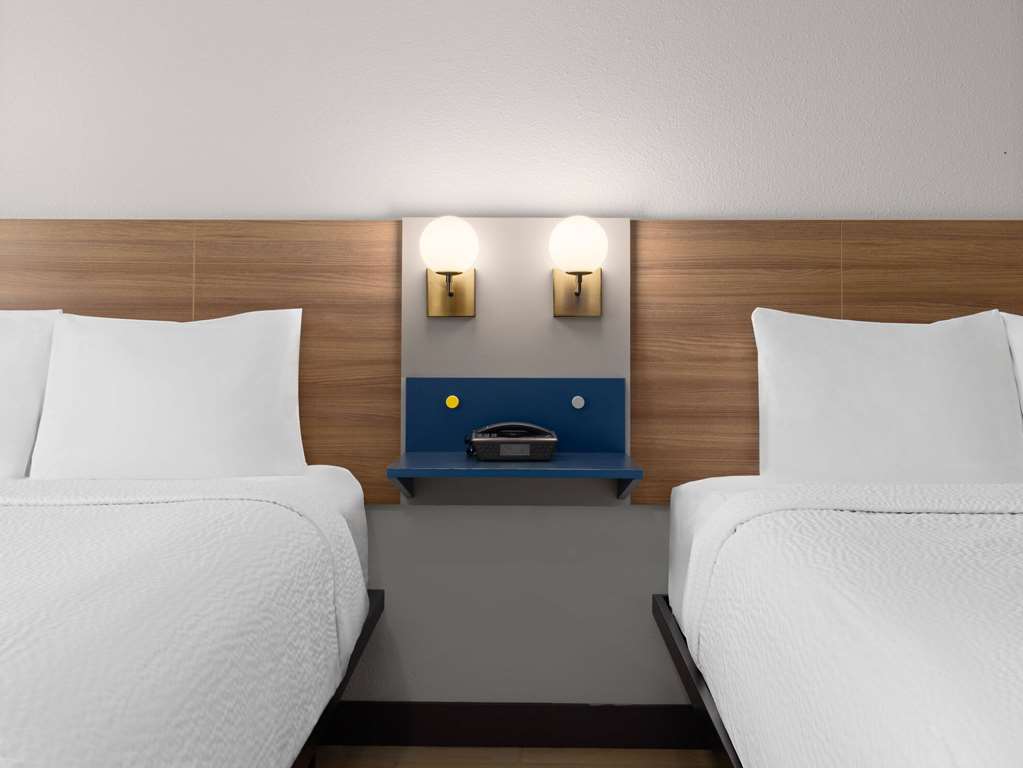 Microtel Inn & Suites by Wyndham Tracy - photo 20