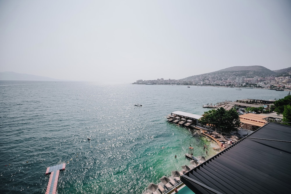 Hotel Jaroal in Sarande, Albania