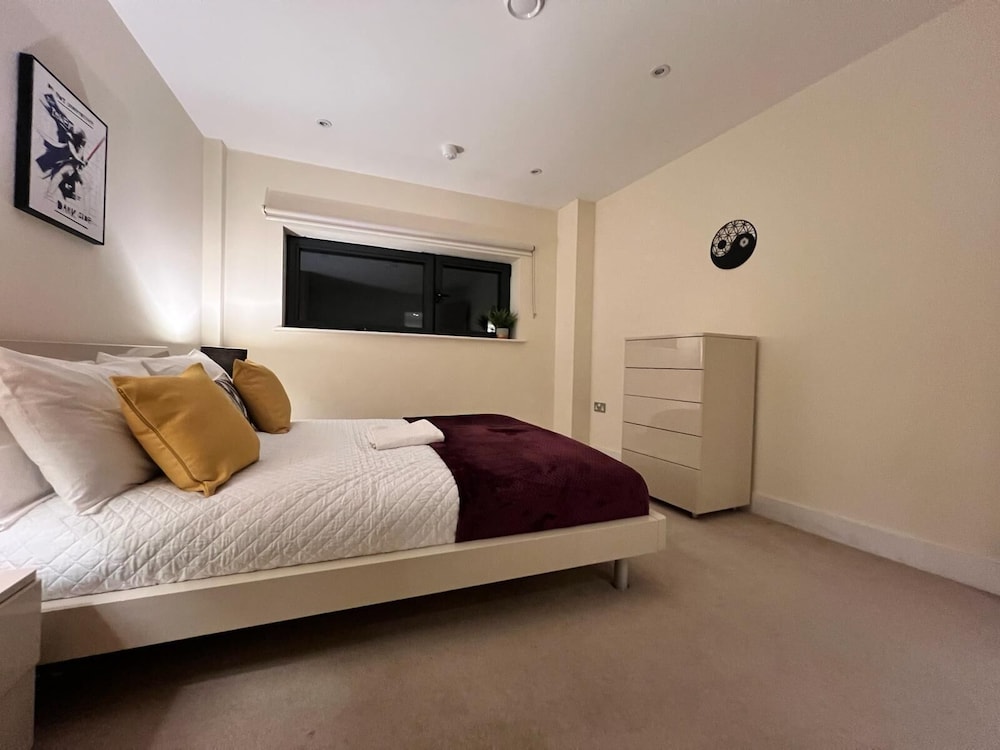 Tower Bridge City Apartments London