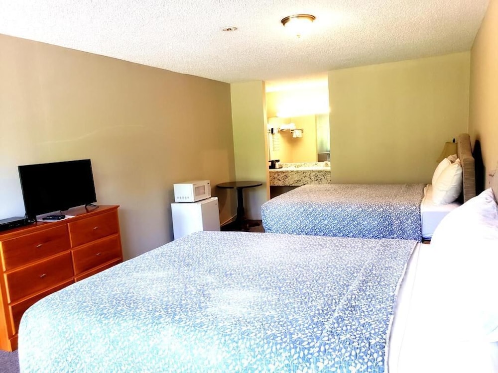 Motel 103 - photo 13