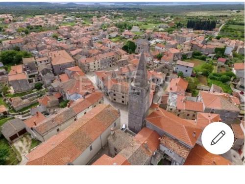 Old istrian house free parking — 4-Star Luxury Hotel in Galizana, Croatia