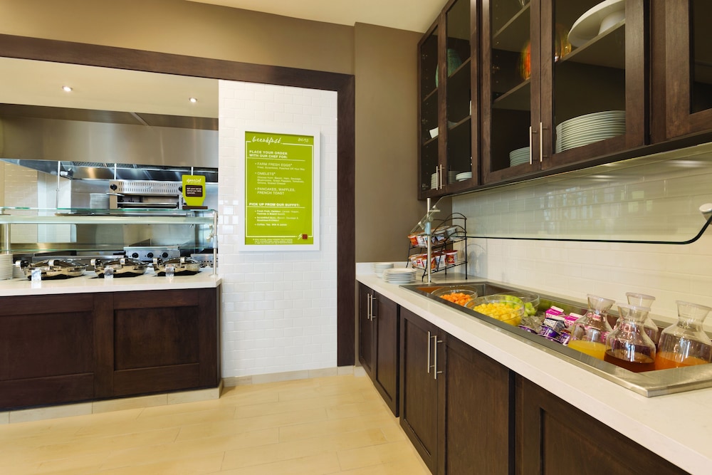 Hilton Garden Inn Pittsburgh Airport South Robinson Mall - photo 25