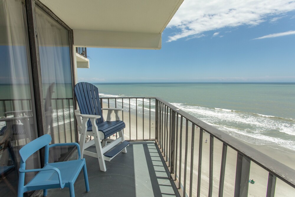 Royal Garden Resort 705 2 Bedroom Condo by RedAwning - photo 48