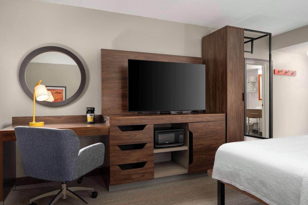 Hampton Inn Norfolk Virginia Beach - photo 10
