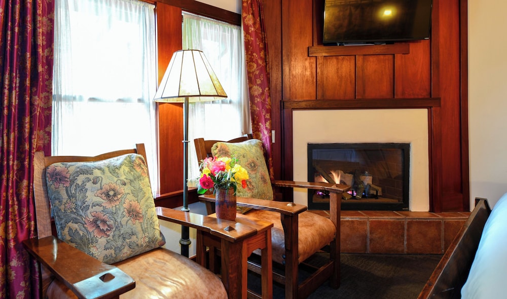 Blackbird Inn - photo 30