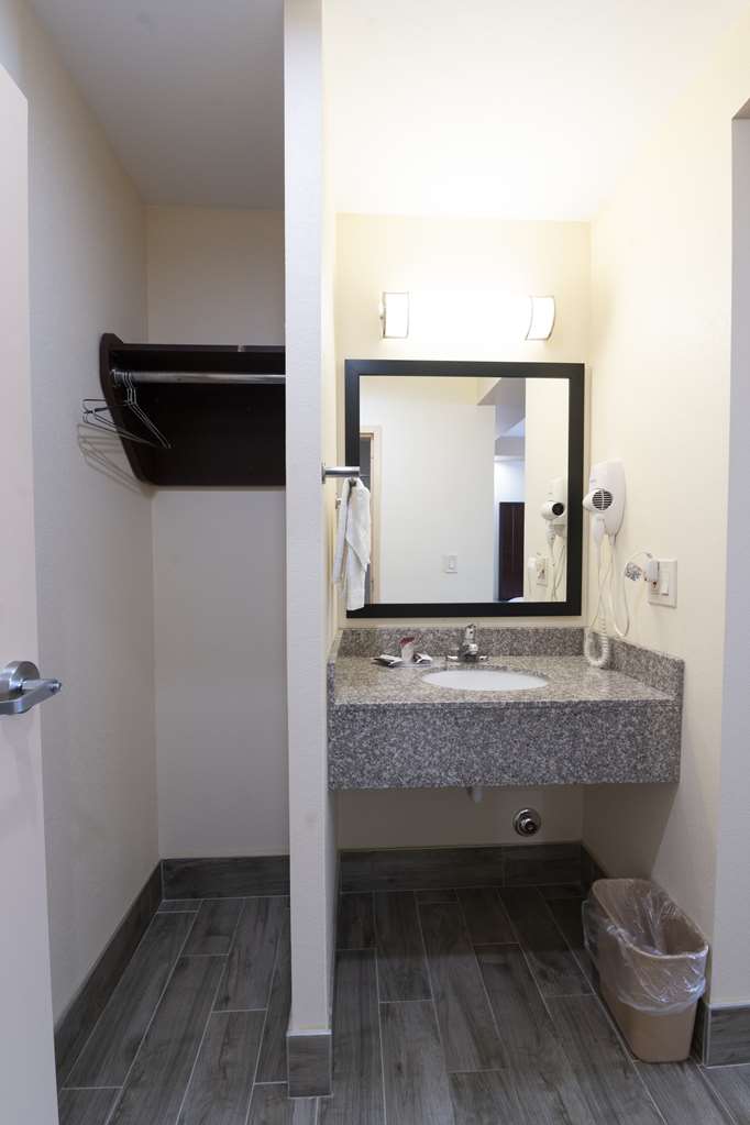 Knights Inn South Amboy - photo 11