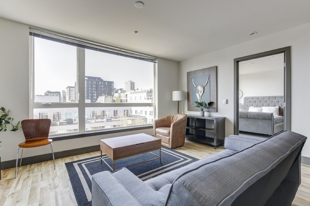 Belltown Waterfront Suites by Barsala - photo 6