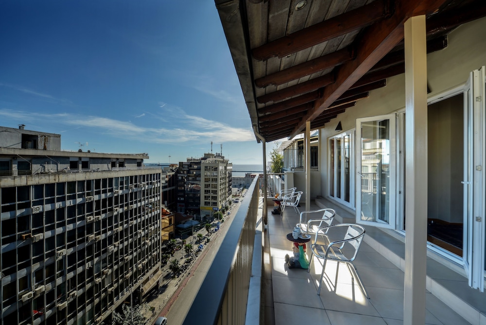 מרפסת / טרסה