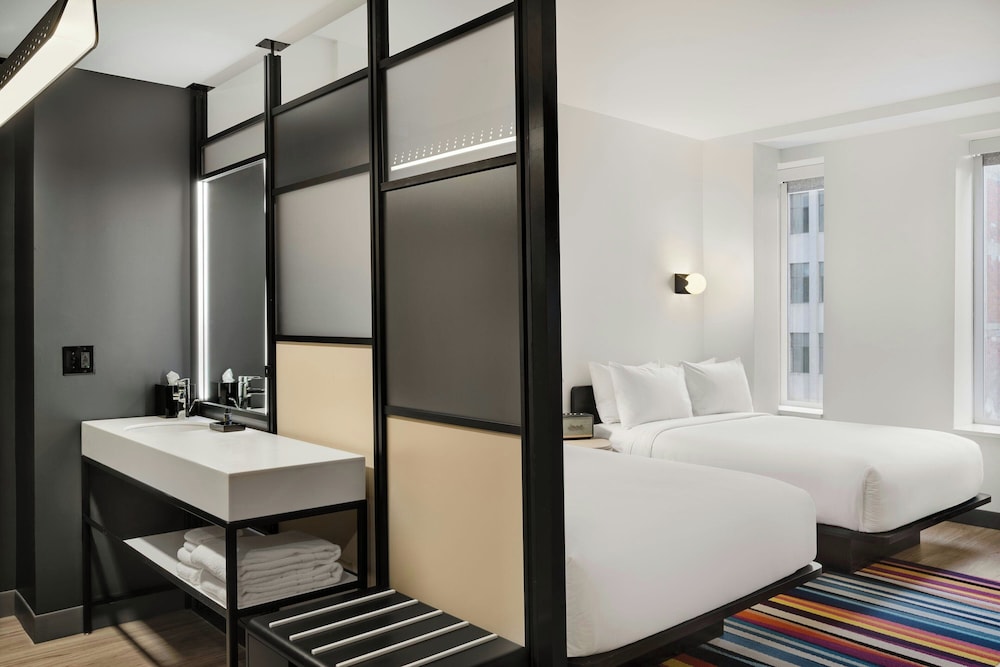 Aloft Indianapolis Downtown - photo 9