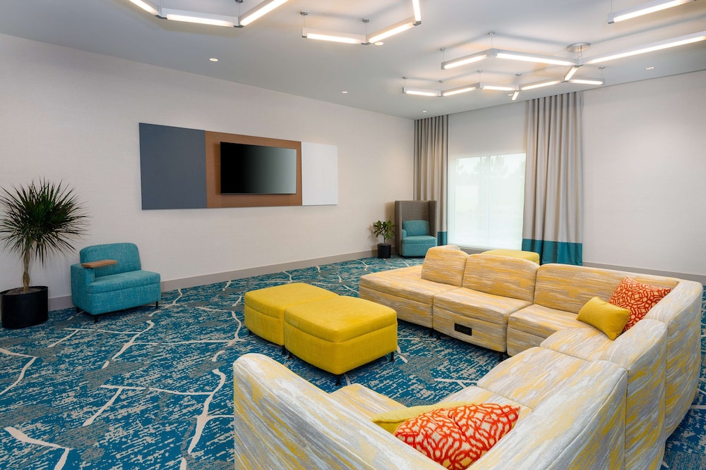 Hilton Garden Inn Panama City Airport - photo 33