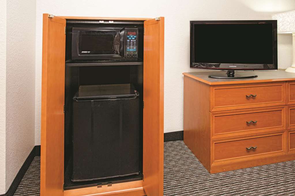 La Quinta Inn by Wyndham Denver Westminster - photo 10