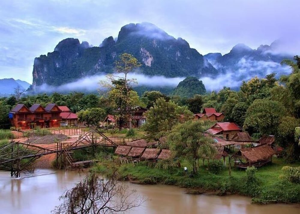 Mountain View Riverside Boutique Hotel in Vangviang, Laos