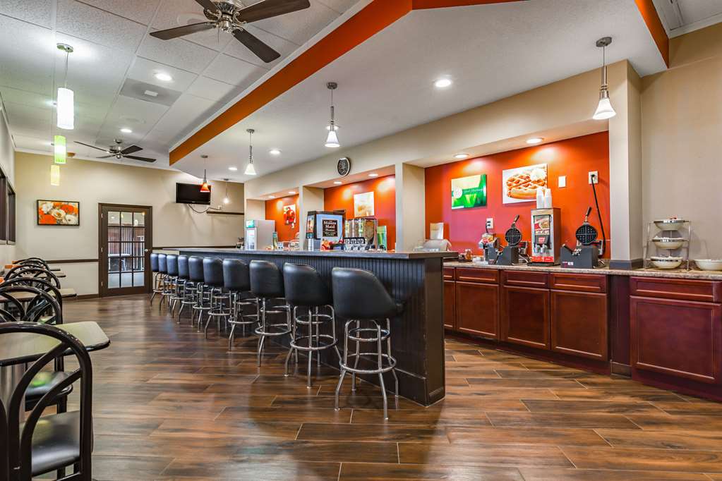 Quality Inn Schenectady Albany - photo 29