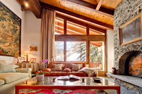 Chalet Zen Zermatt 100m from Ski Lift and Piste — 4-Star Luxury Hotel in Zermatt, Switzerland