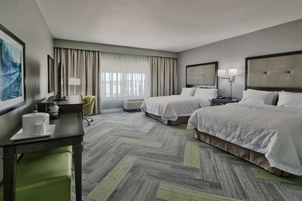Hampton Inn & Suites Guthrie - photo 10