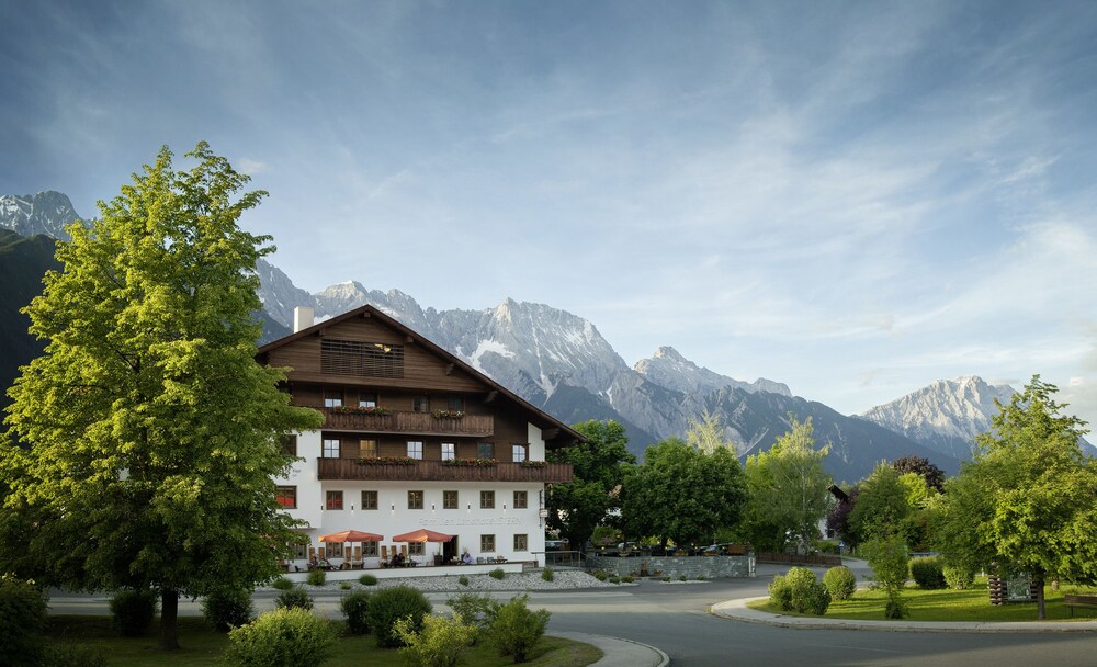 Der Stern Wirtshaus und Landhotel für Generationen seit 1509 in Obsteig, Austria
