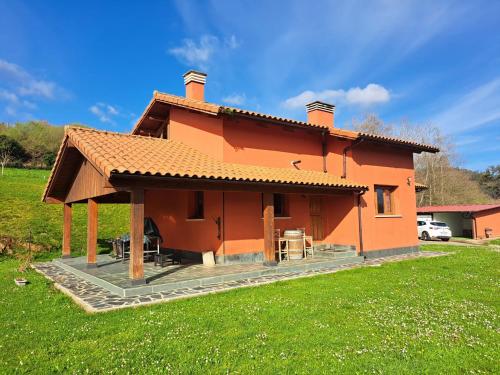 La Casita de Titi in Pravia, Spain