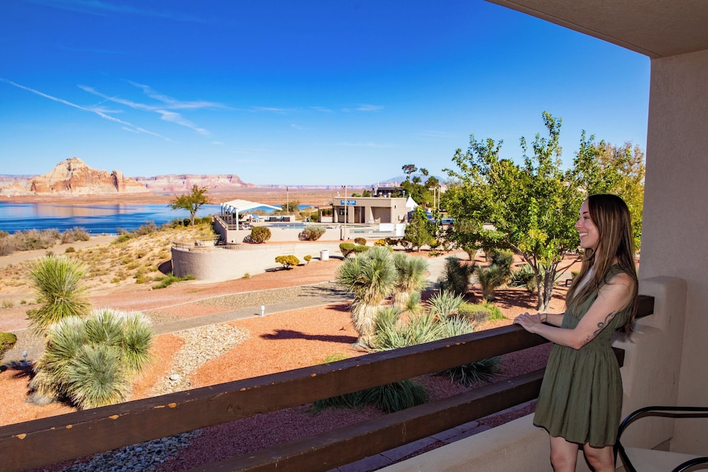Lake Powell Resort - photo 19