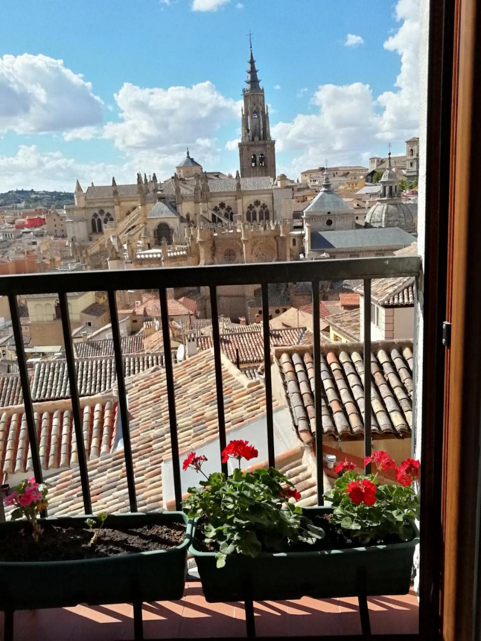 Apartamento Prana Junto Al Alcazar — 4-Star Luxury Hotel in Toledo, Spain
