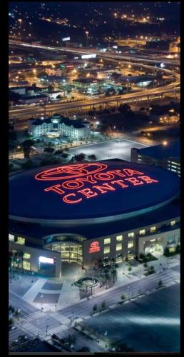 Distinct Houston Luxury Downtown — 4-Star Luxury Hotel in Houston, United States