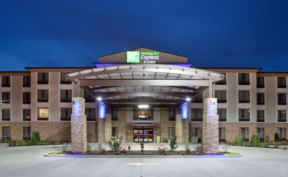 Holiday Inn Express & Suites St Louis Airport by IHG - photo 2