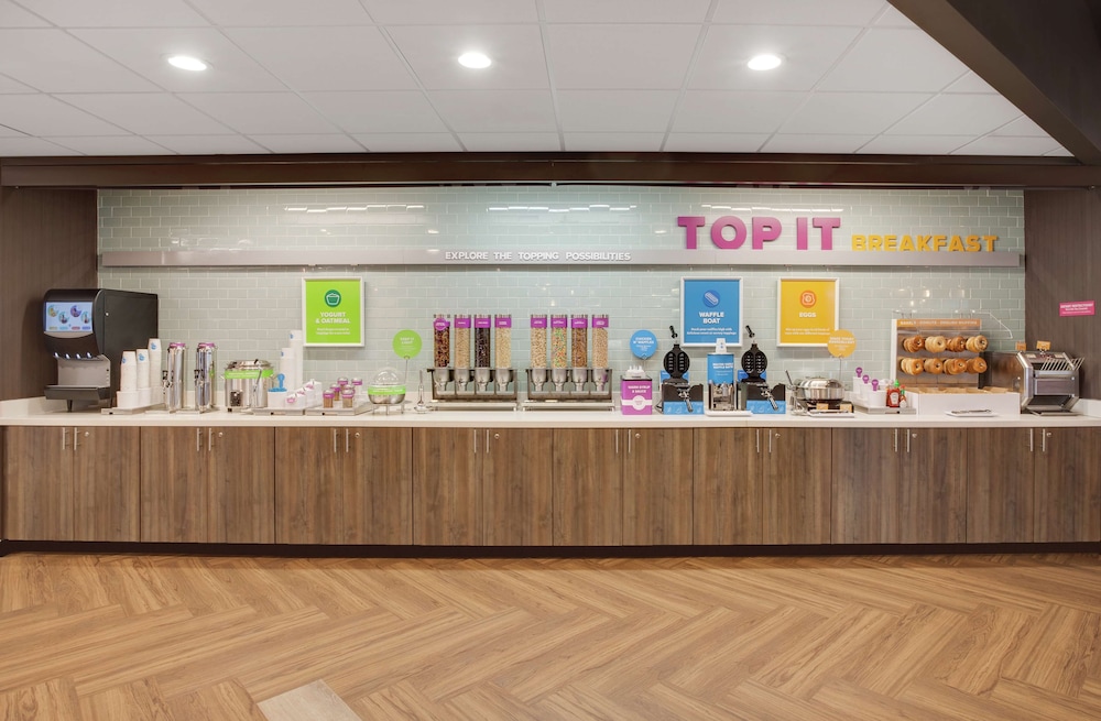 Tru By Hilton Jacksonville St Johns Town Center - photo 17