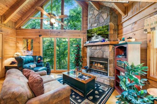 Mountain Bearadise By Colonial Properties — 4-Star Luxury Hotel in Sevierville, United States