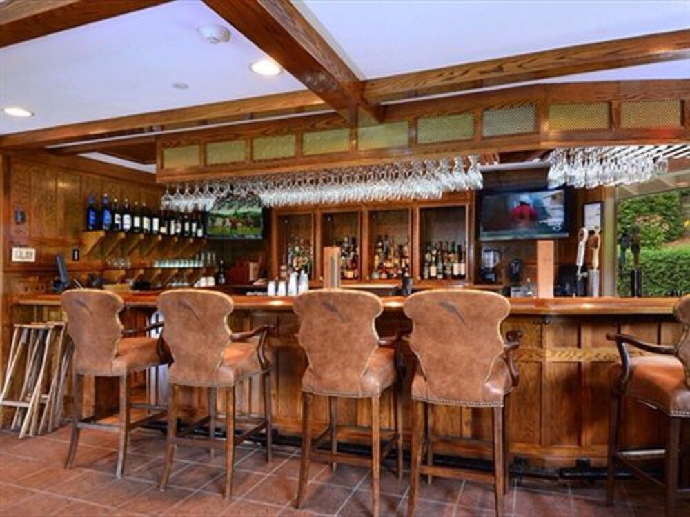 Bob Timberlake Inn at Chetola Resort - photo 36