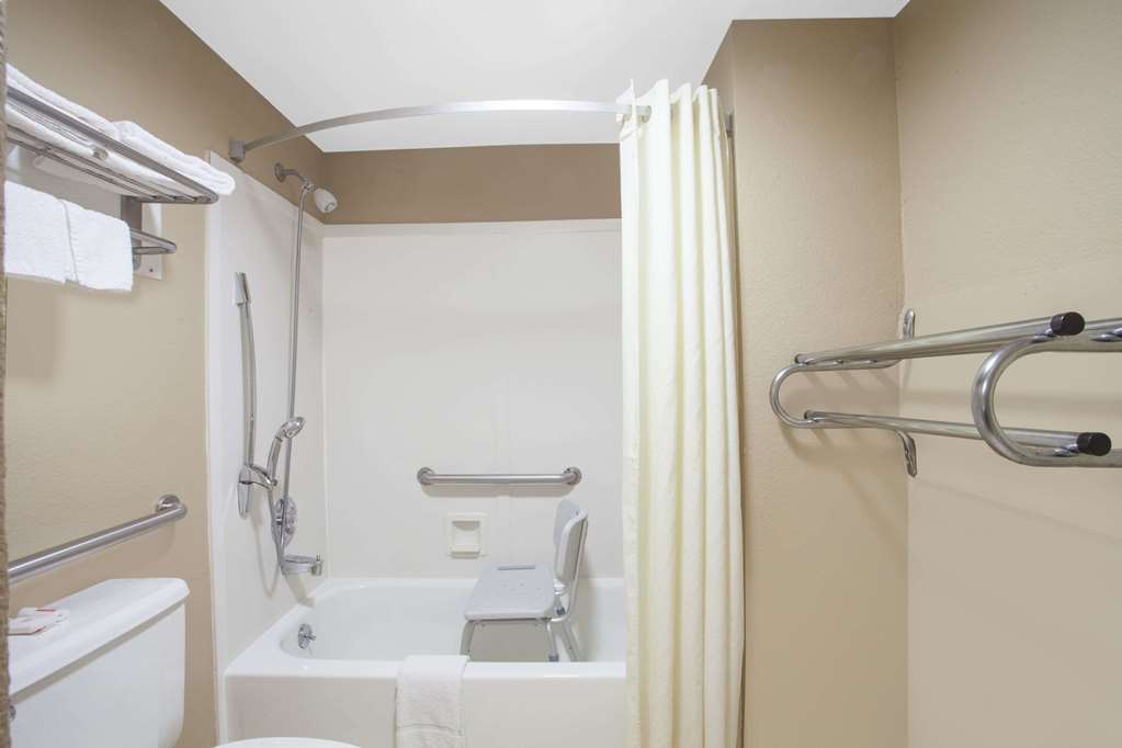 Super 8 by Wyndham Nashville West - photo 16